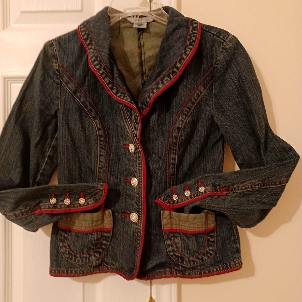 Denim jacket - Picture 2 of 6
